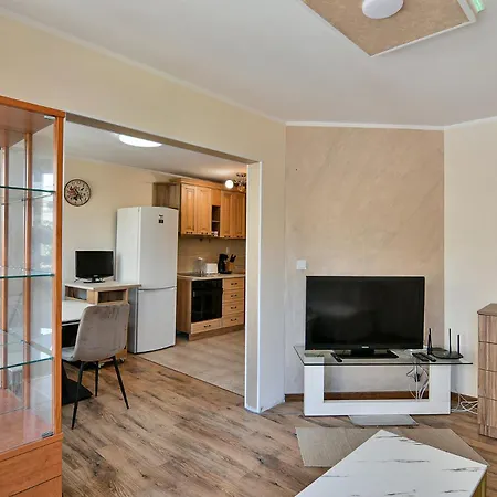 Super 2 Bedroom With Ac Warna